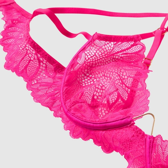 LA SENZA Pink Strappy Unlined Lace Bra - Size XS, 32A - Picture 3 of 4